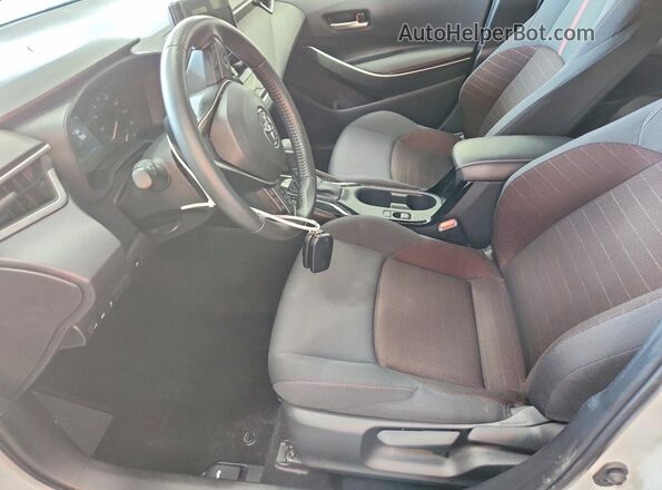 JTDBCMFE8RJ019123 2024 TOYOTA COROLLA White Front interior view
