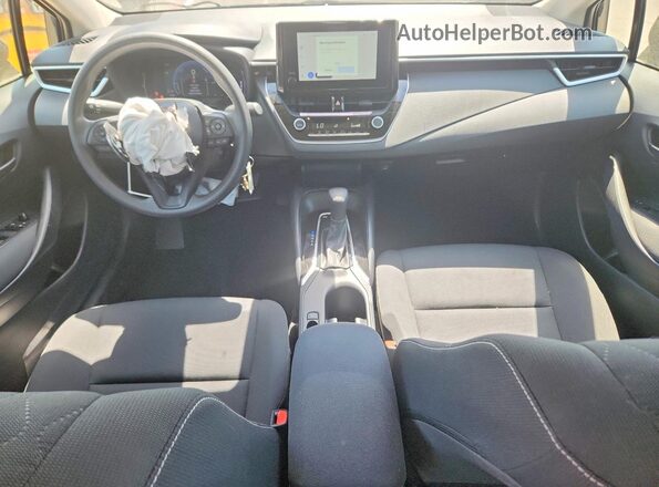 JTDBCMFE8T3140875 2026 TOYOTA COROLLA Серый Вид панели приборов