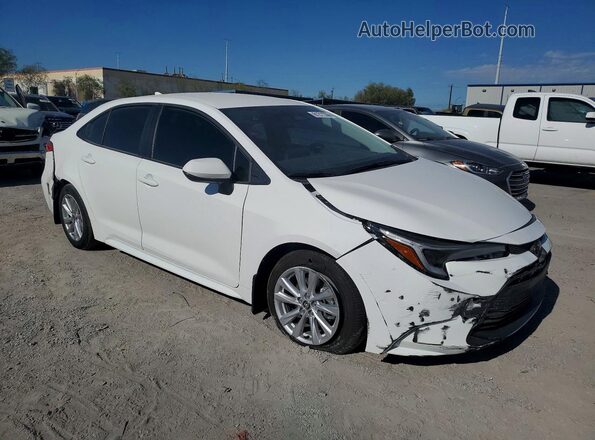 JTDBCMFE8T3150127 2026 TOYOTA COROLLA White Front right