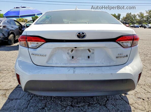 JTDBCMFE9R3049199 2024 TOYOTA COROLLA White უკანა ხედი