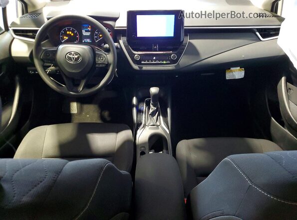 JTDBCMFE9S3099039 2025 TOYOTA COROLLA Silver Առջևի վահանակի տեսք