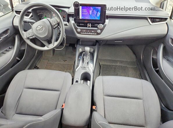 JTDBCMFEXPJ007567 2023 TOYOTA COROLLA Silver Widok deski rozdzielczej