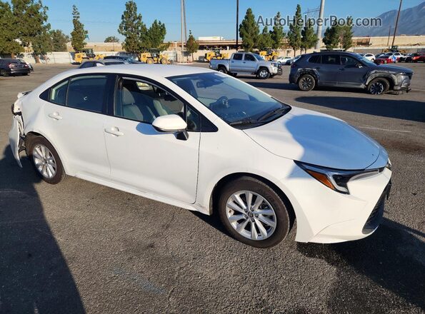 JTDBCMFEXT3138237 2026 TOYOTA COROLLA White Առջևի աջ