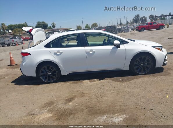 JTDBCMFEXT3145172 2026 TOYOTA COROLLA HYBRID White სალონის 360-გრადუსიანი ხედი