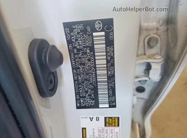 JTDBDMHE0P3000674 2023 TOYOTA COROLLA White VIN კოდის სტიკერის ხედი