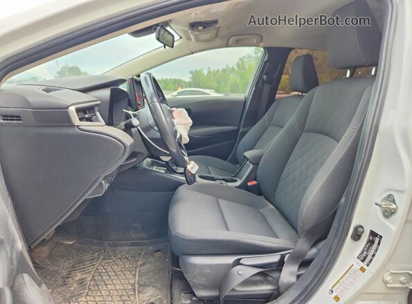 JTDBDMHE1R3010567 2024 TOYOTA COROLLA White Սալոնի դիմացի տեսք