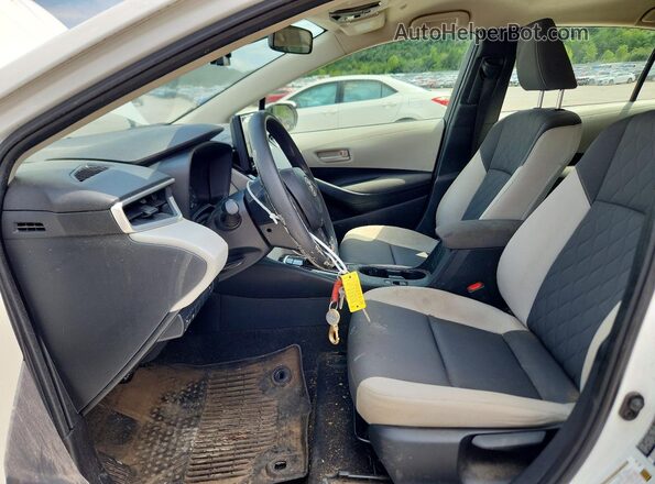 JTDBDMHE2RJ009987 2024 TOYOTA COROLLA White Вид салону спереду