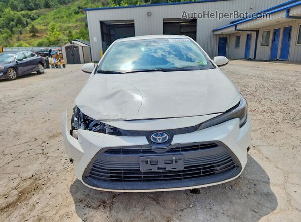 JTDBDMHE2RJ009987 2024 TOYOTA COROLLA White Вид спереду