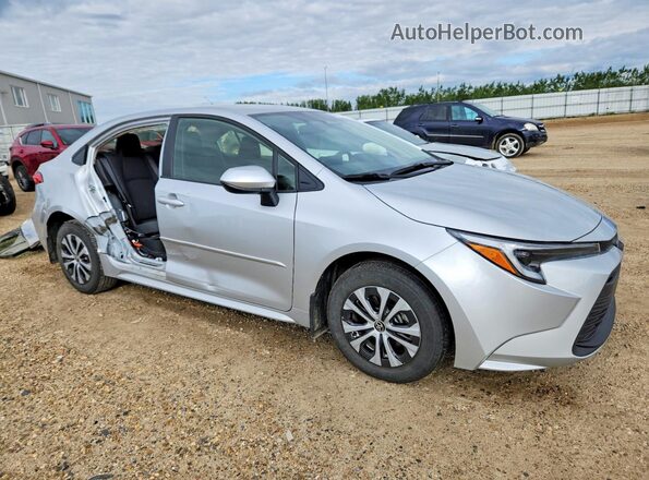 JTDBDMHE6R3014923 2024 TOYOTA COROLLA Silver Przód prawy