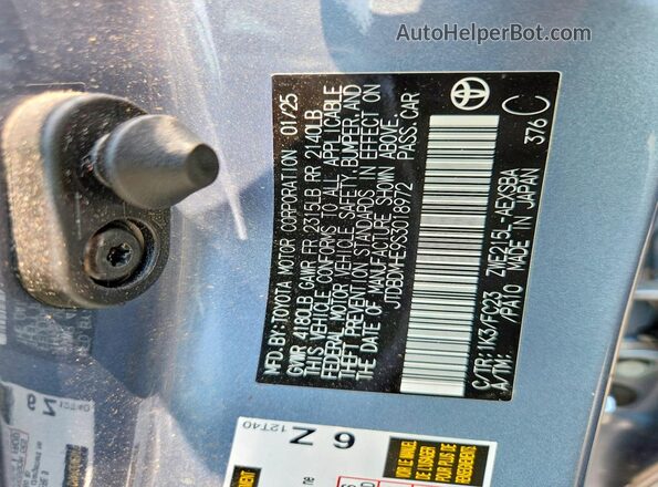 JTDBDMHE9S3018972 2025 TOYOTA COROLLA Бирюзовый Вид наклейки с VIN-кодом