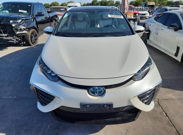 JTDBVRBD9JA004588 2018 TOYOTA MIRAI White Widok z przodu