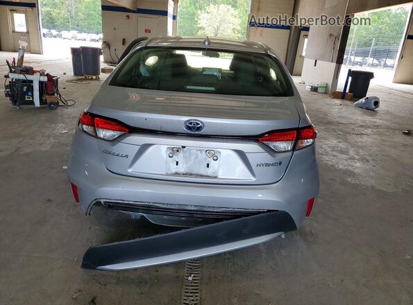 JTDEAMDE2NJ056667 2022 TOYOTA COROLLA Silver Հետևի տեսք