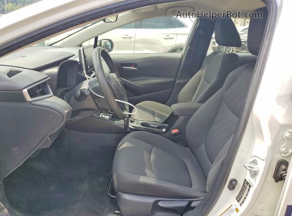 JTDEAMDE3MJ010750 2021 TOYOTA COROLLA Белый Вид салона спереди