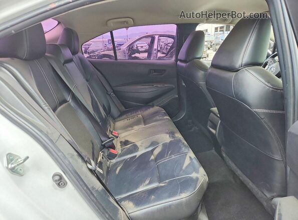 JTDEAMDE5NJ053603 2022 TOYOTA COROLLA White Widok tylnych siedzeń