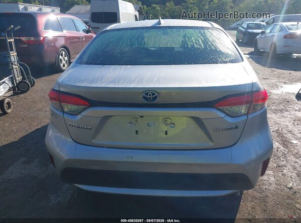 JTDEAMDE9MJ006587 2021 TOYOTA COROLLA Silver 