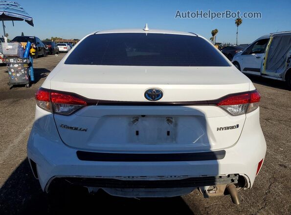JTDEAMDEXN3010637 2022 TOYOTA COROLLA White Rear view