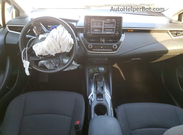 JTDEAMDEXN3010637 2022 TOYOTA COROLLA White Dashboard view