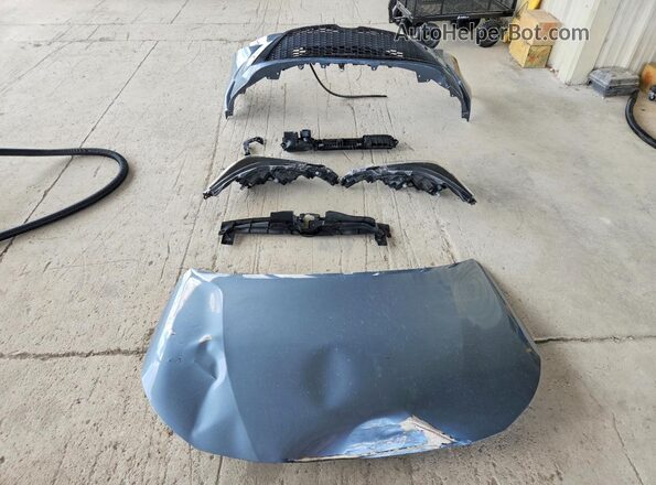 JTDEPMAE0N3001822 2022 TOYOTA COROLLA Silver Вид підкапотного простору