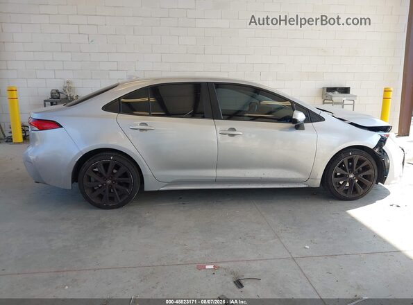 JTDEPMAE0N3026543 2022 TOYOTA COROLLA Серебряный Вид задней части салона