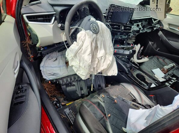 JTDEPMAE1MJ188322 2021 TOYOTA COROLLA Red Widok deski rozdzielczej