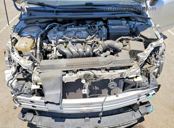 JTDEPMAE4NJ202277 2022 TOYOTA COROLLA Silver Widok wnętrza z tyłu