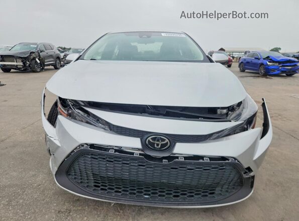 JTDEPMAE6NJ226435 2022 TOYOTA COROLLA Silver Front view