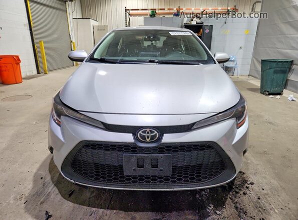 JTDEPMAE7MJ132739 2021 TOYOTA COROLLA Silver Вид спереду