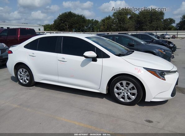 JTDEPMAE7NJ191016 2022 TOYOTA COROLLA White Widok wnętrza 360 stopni