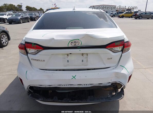 JTDEPMAE7NJ191016 2022 TOYOTA COROLLA White Widok z przodu