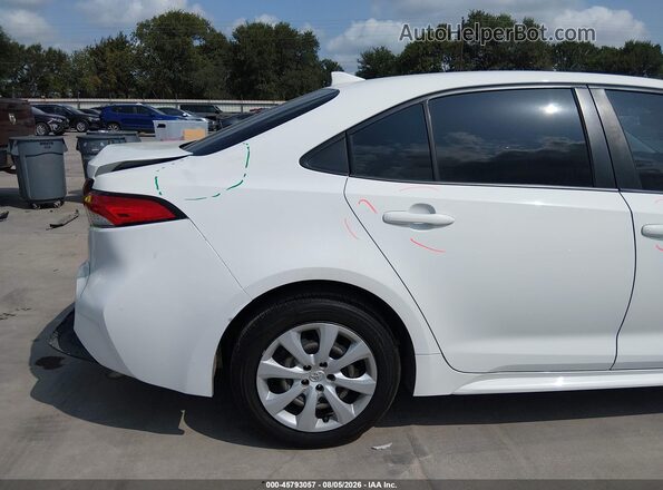 JTDEPMAE7NJ191016 2022 TOYOTA COROLLA White 