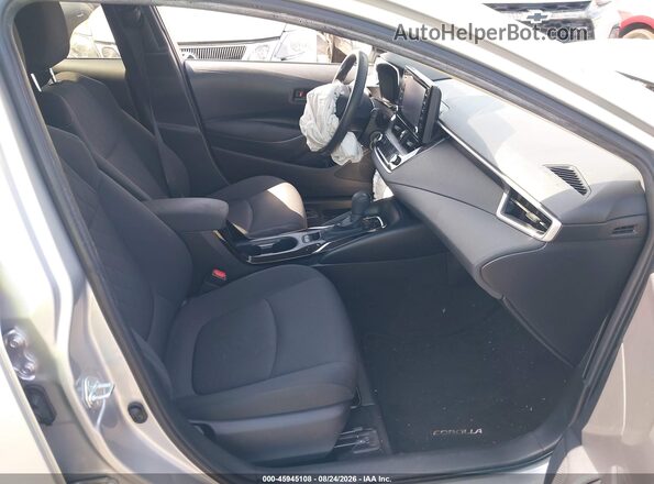JTDEPMAE8NJ199951 2022 TOYOTA COROLLA Серебряный Вид салона спереди