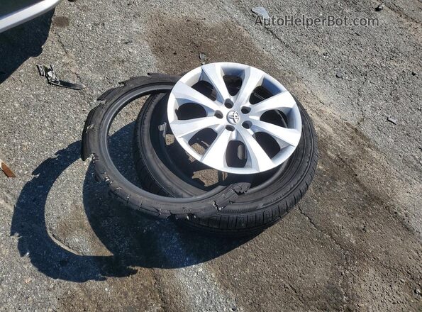 JTDEPMAE9MJ138106 2021 TOYOTA COROLLA Серебряный Вид подкапотного пространства