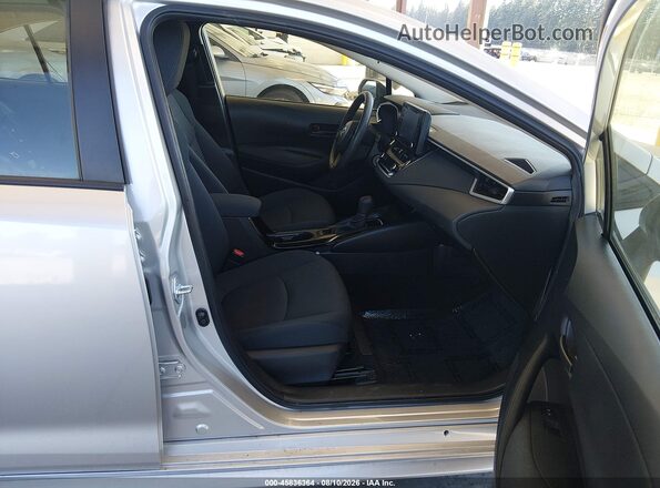 JTDEPMAEXN3005389 2022 TOYOTA COROLLA Silver Front interior view