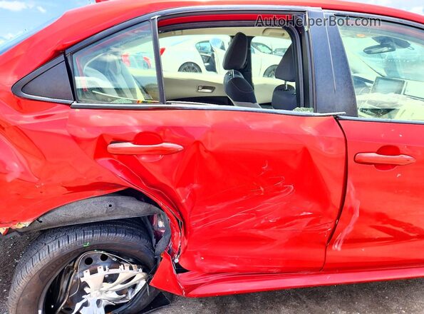 JTDEPRAE7LJ097406 2020 TOYOTA COROLLA Red Widok tylnych siedzeń