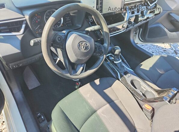 JTDHPRAE2LJ010458 2020 TOYOTA COROLLA Белый Вид панели приборов