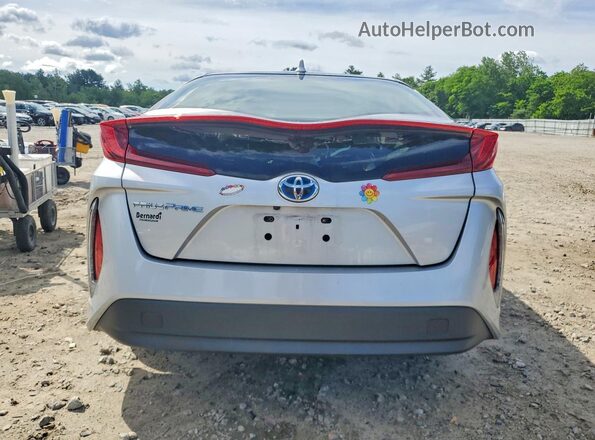 JTDKAMFP1M3195211 2021 TOYOTA PRIUS Серебряный Вид сзади