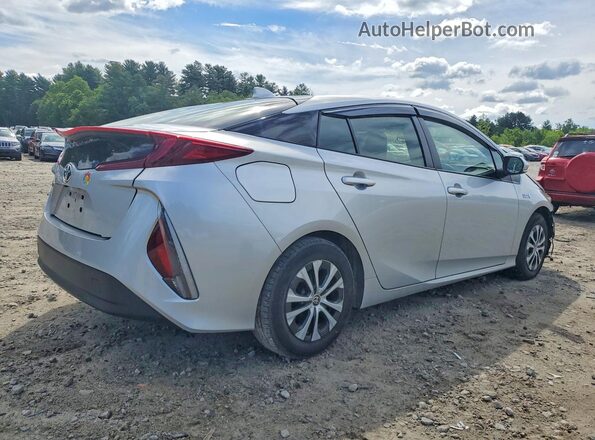 JTDKAMFP1M3195211 2021 TOYOTA PRIUS Серебряный Задняя правая четверть