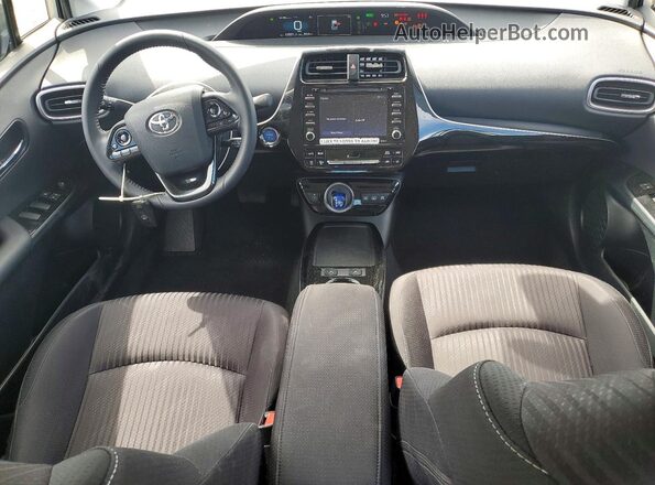 JTDKAMFP1M3195211 2021 TOYOTA PRIUS Серебряный Вид панели приборов
