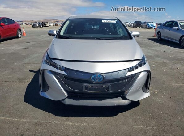 JTDKAMFP2M3191586 2021 TOYOTA PRIUS Silver Вид спереду