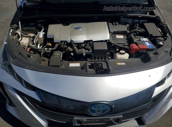 JTDKAMFP2M3191586 2021 TOYOTA PRIUS Silver Вид задньої частини салону
