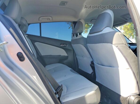 JTDKAMFP3M3172089 2021 TOYOTA PRIUS Silver უკანა სავარძლების ხედი