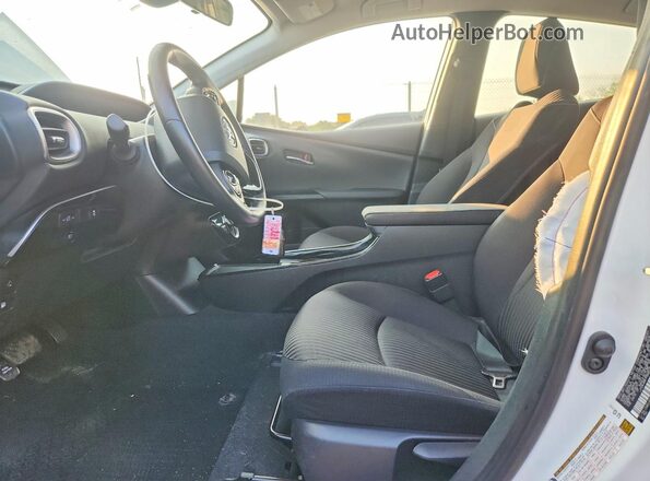 JTDKAMFP5M3190397 2021 TOYOTA PRIUS White Vista interior delantera