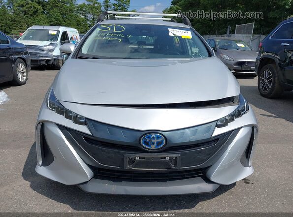 JTDKAMFP9N3217859 2022 TOYOTA PRIUS PRIME Silver ხელსაწყოთა პანელის ხედი