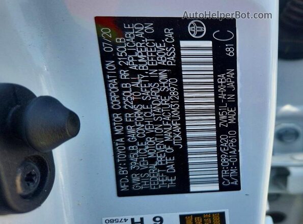 JTDKAMFUXM3128970 2021 TOYOTA PRIUS White Widok naklejki z numerem VIN