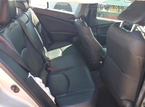 JTDKAMFUXN3167625 2022 TOYOTA PRIUS Silver Հետևի նստատեղերի տեսք