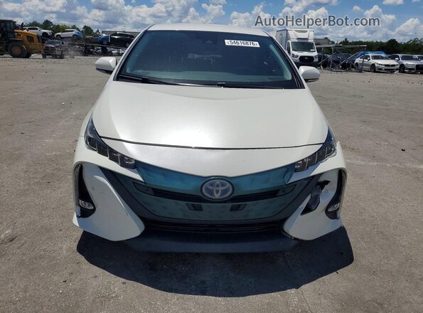 JTDKARFP0H3024310 2017 TOYOTA PRIUS Silver Front view
