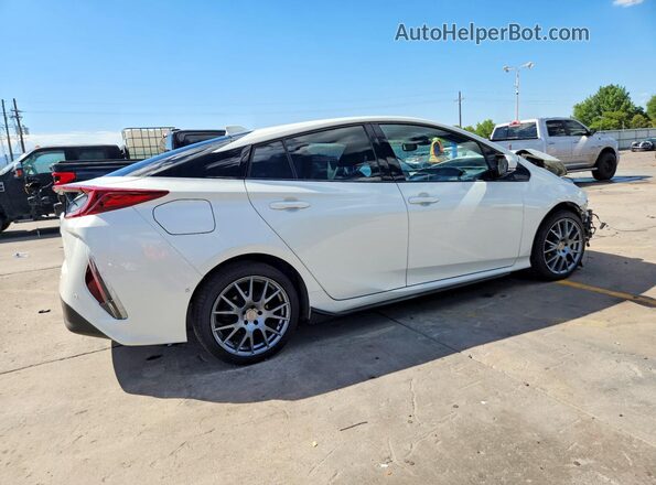 JTDKARFP2H3006150 2017 TOYOTA PRIUS White Rear right
