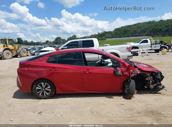 JTDKARFP2H3039598 2017 TOYOTA PRIUS PRIME Red Вид задньої частини салону