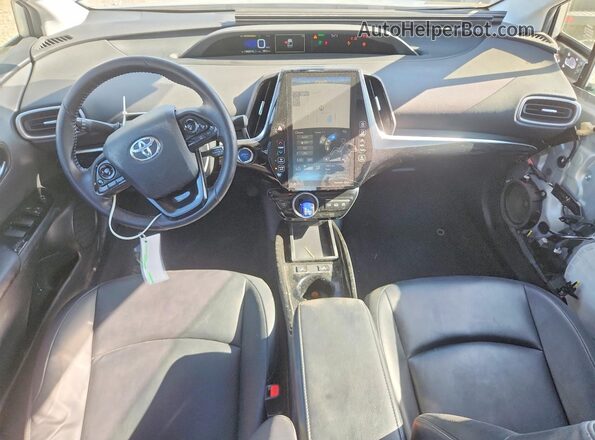 JTDKARFP3L3149441 2020 TOYOTA PRIUS Silver Dashboard view