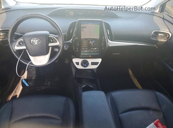 JTDKARFP4K3116446 2019 TOYOTA PRIUS Silver Вид панелі приладів